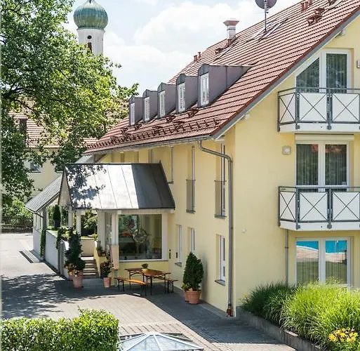 贝姆施莱酒店 酒店 Kirchheim bei Muenchen