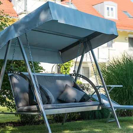 Beim Schrey 3* Kirchheim bei Muenchen